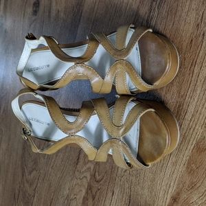 Liz Claiborne Wedges